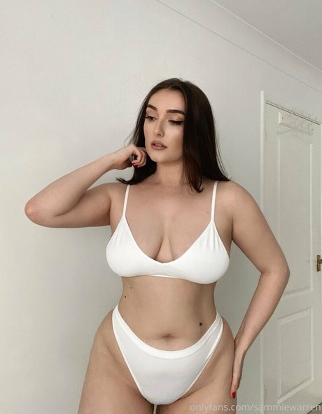 sammiewarren pretty model pic