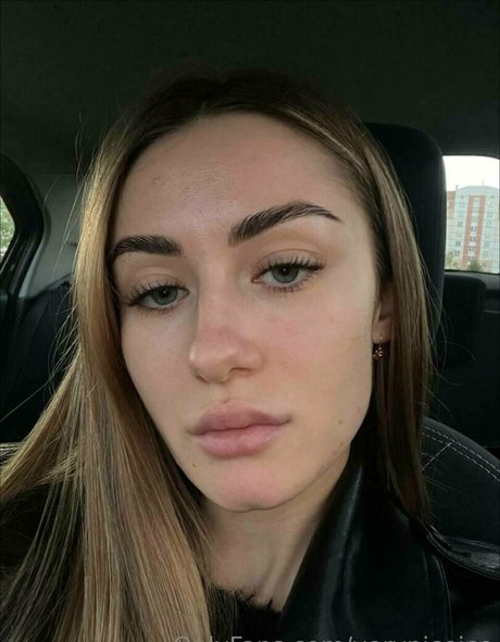 veryniceice naked pornstar image