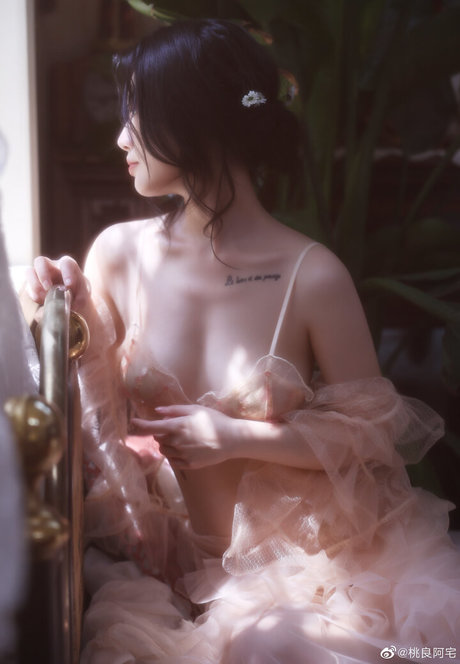 Taoliangazhai pornstar beautiful photo