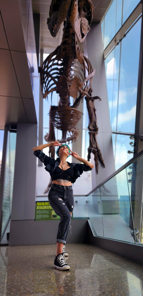 azuldreamer art model picture