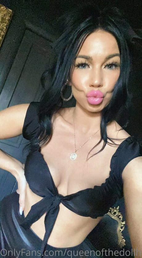 queenofthedollhouse best star pictures