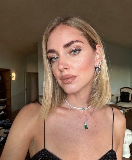 Chiara Ferragni naked pornstar images