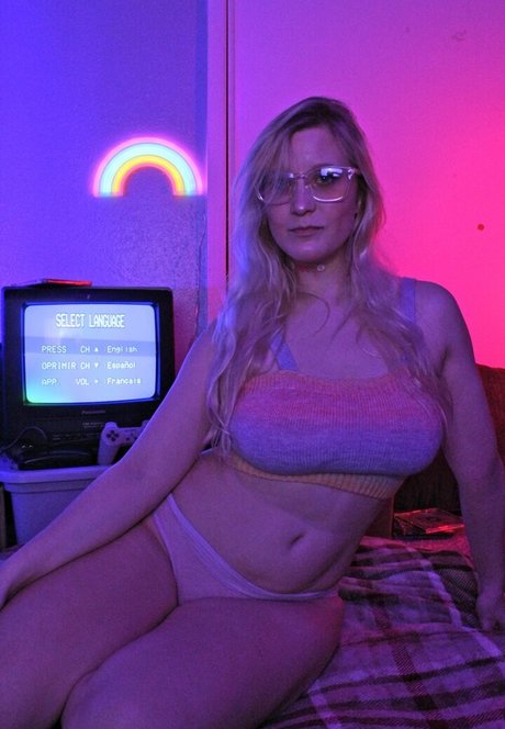 18 year old onlyfans sexy nude galleries