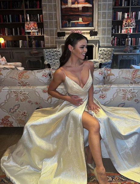 Vanessa Bauer sexy actress photo