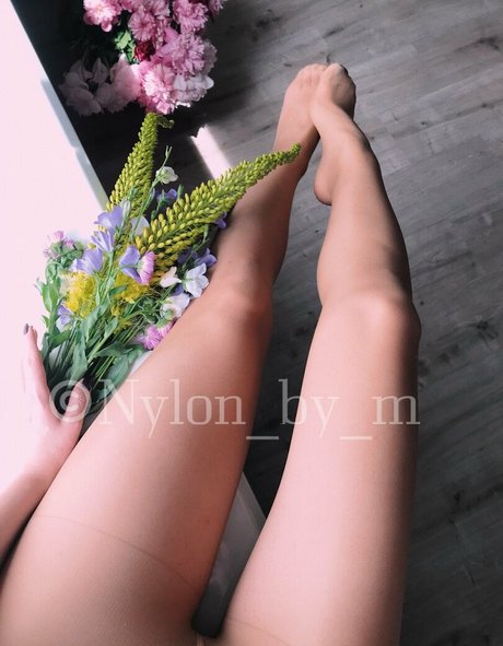 nylonmerbaby naked star images