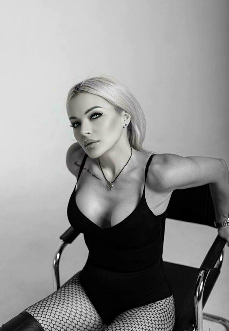 Julesblodna39 sexy pornstar image