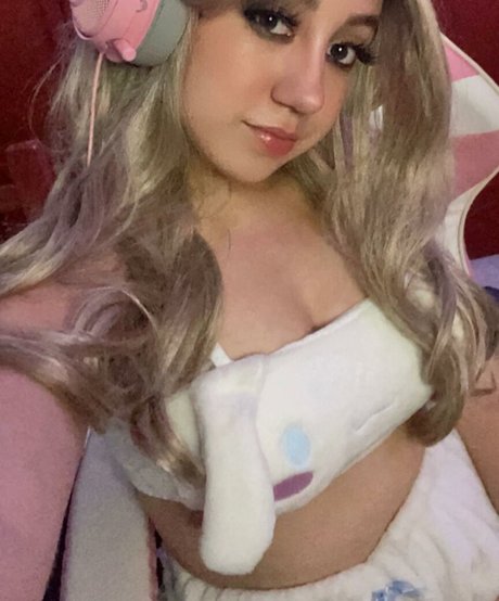 babymich model adult picture