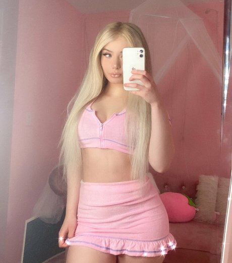 Carmen King model perfect photo