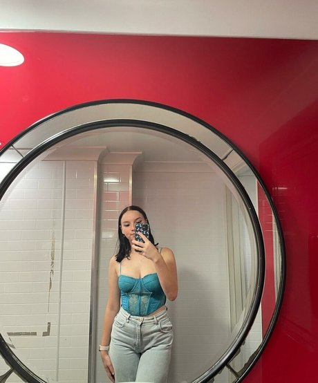 hayleypeckover pornstar adult image