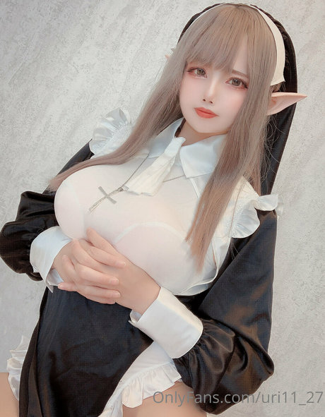 blonde yoga onlyfans sexy pics