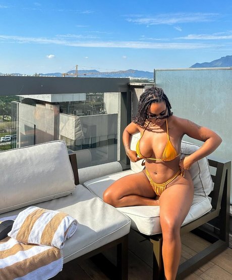 Flaviane Vasconcelos top pornstar img