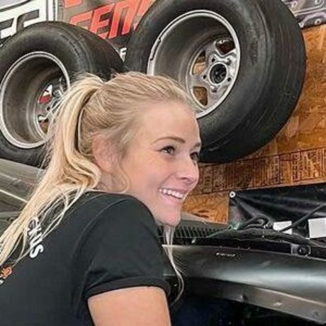 Britney Automotive model pornographic pic