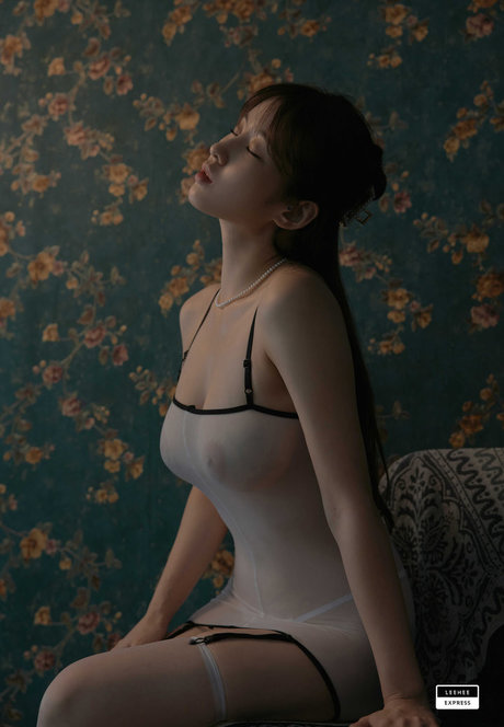 Woohyeon art actress pic