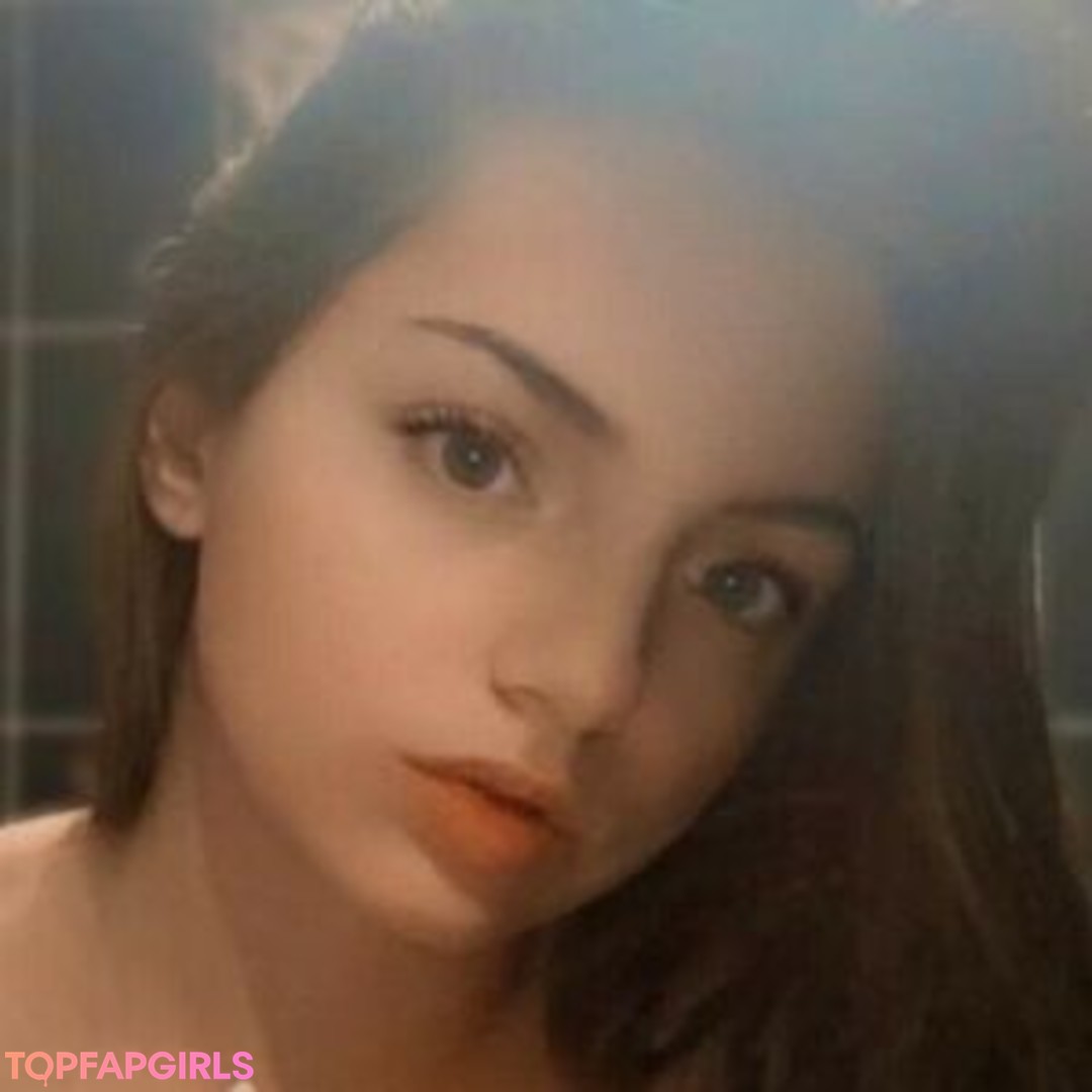 Sorenza_ sexy model pic