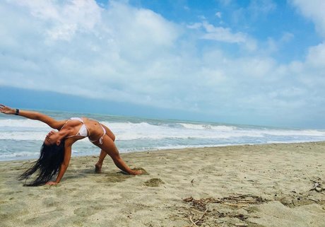 Maria Gabriela De Faria model exclusive galleries