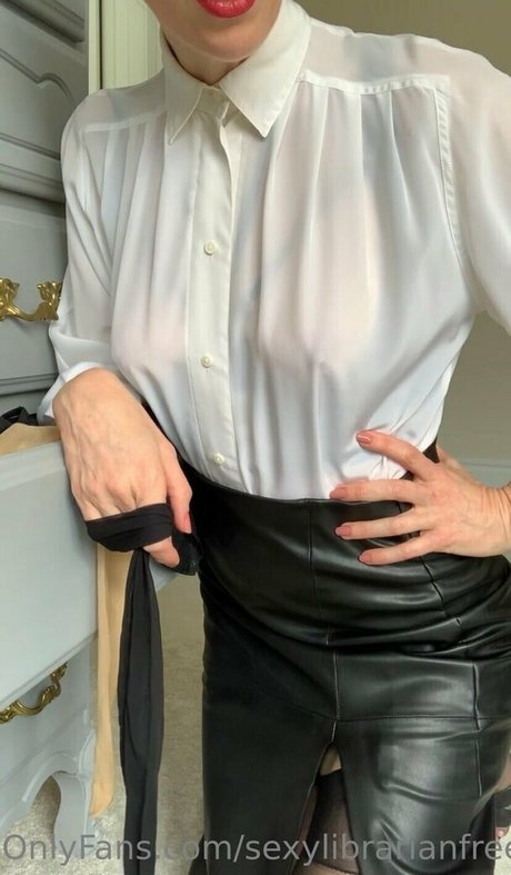 sexylibrarianfreexx model adult photos