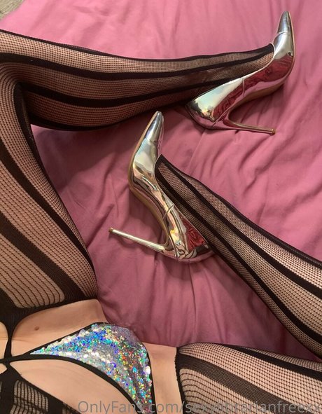 sexylibrarianfreexx erotic star pictures