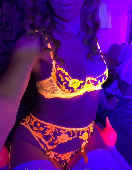 big tits couple onlyfans sexy nude img