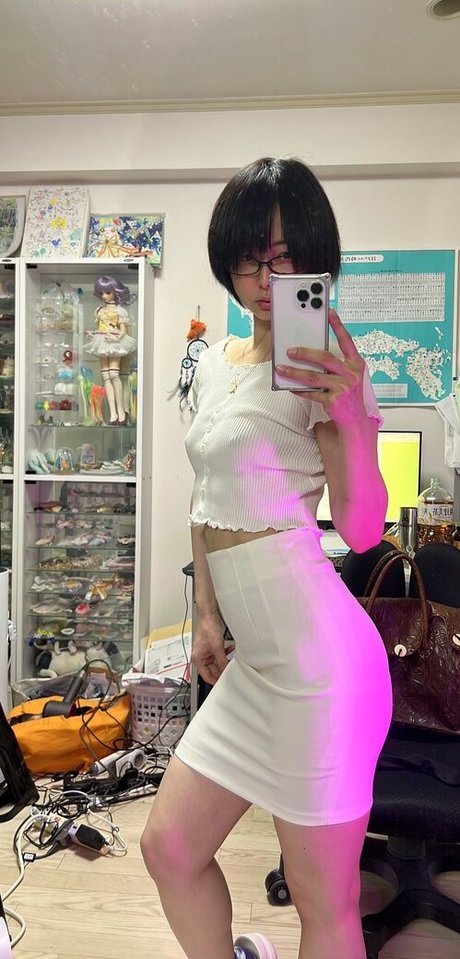 Iiniku Ushijima nice pornstar photos