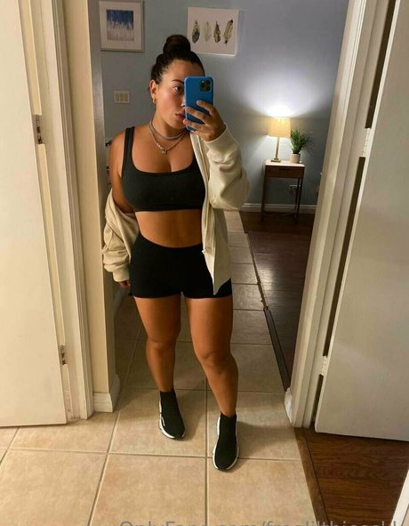 freelilthiccckk naked pornstar img