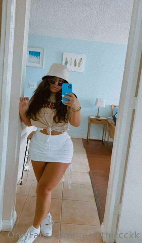 freelilthiccckk star xxx photos