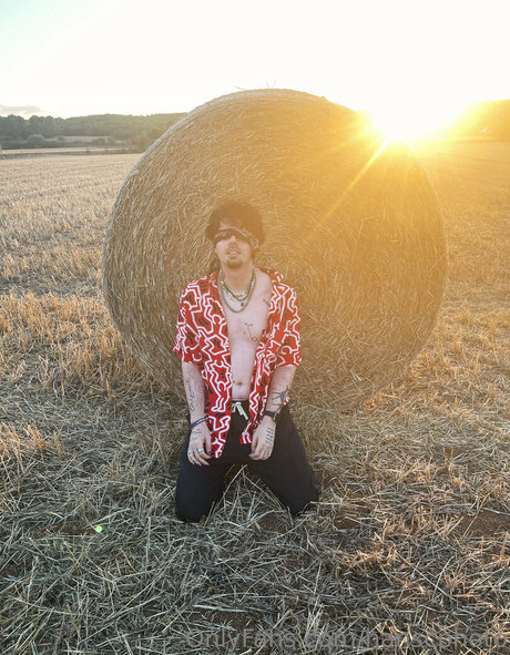 hanscphoto sex model pic