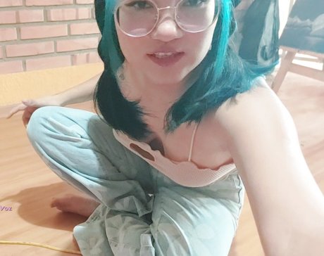 xXFelintoXx model high quality photos