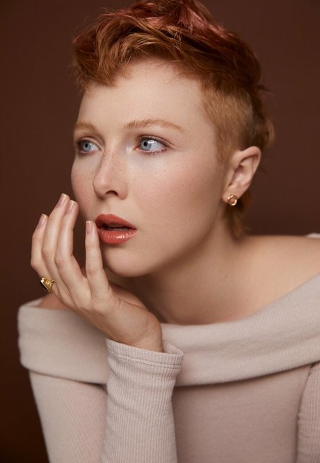 Molly Quinn star free archive