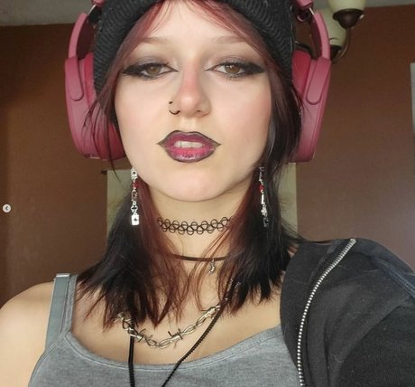 Girlwithasubie pornstar art images