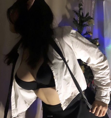 Jazzy Rosie beautiful actress images