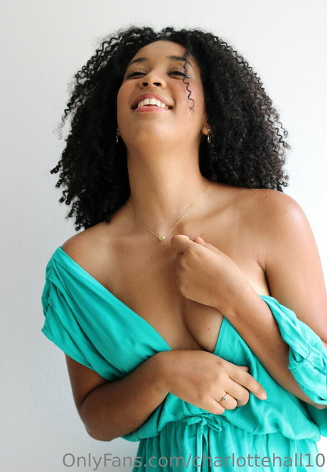 its charl0ttehall exclusive star pics