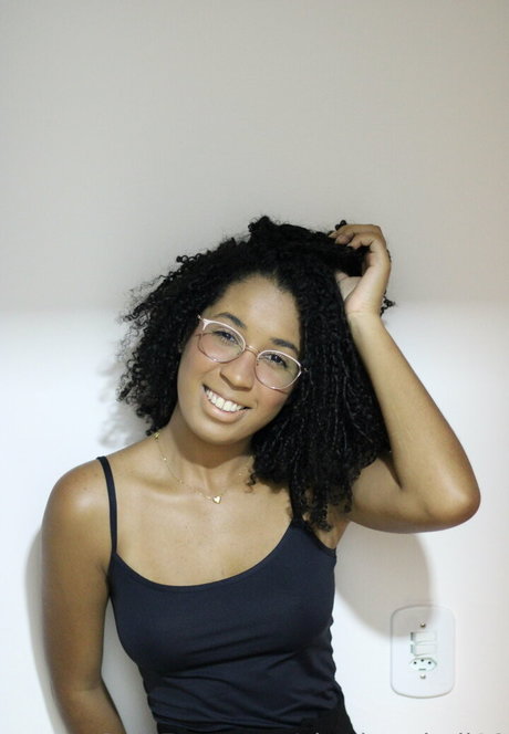 its charl0ttehall model high quality images