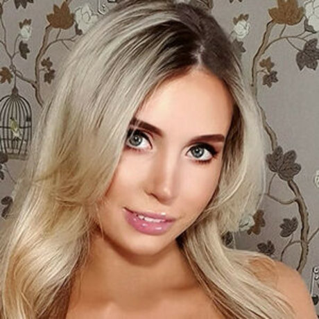 Bella Ellis model sex images