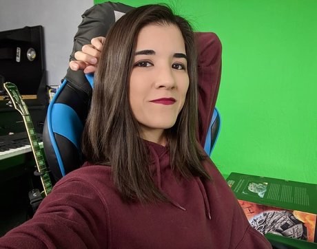 AnneMunition pornstar erotic images