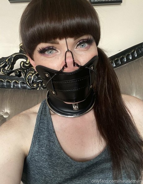 busty mom onlyfans top pictures