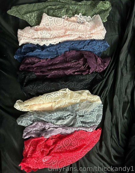 Thicckandy1 pornographic star image