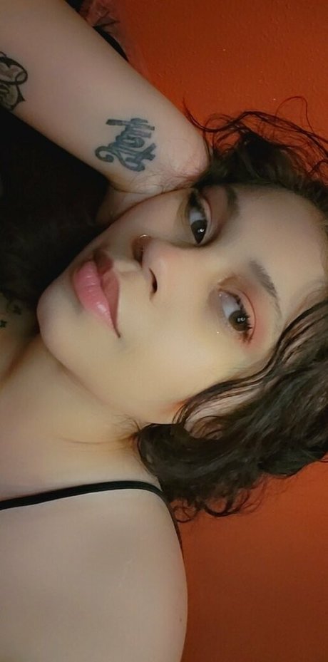 itsaaliyahjadee hot actress gallery