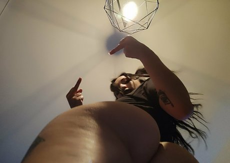 sikoisdeadvip nudes pornstar img