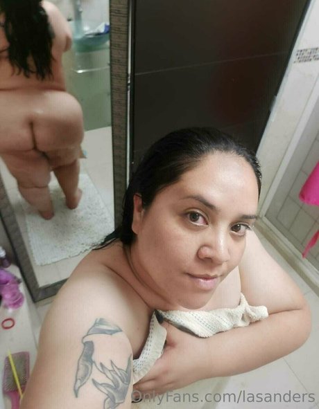 anabattory free model photos