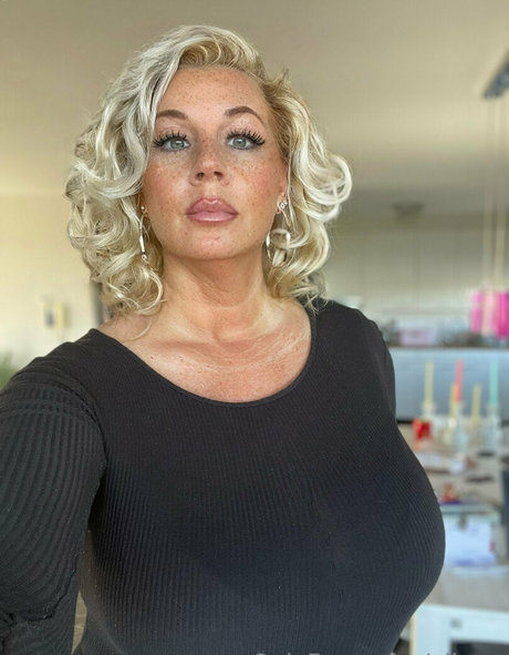 elixerr best actress images