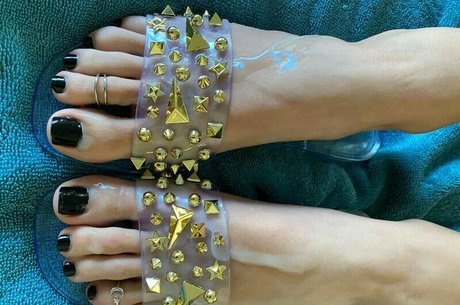 myposedtoes pornstar nice gallery