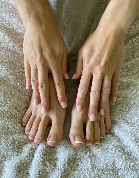 huge shemale onlyfans porno galleries