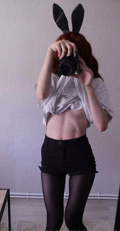 anna madison exclusive model img