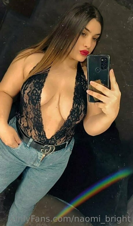 naomi bright beautiful actress images