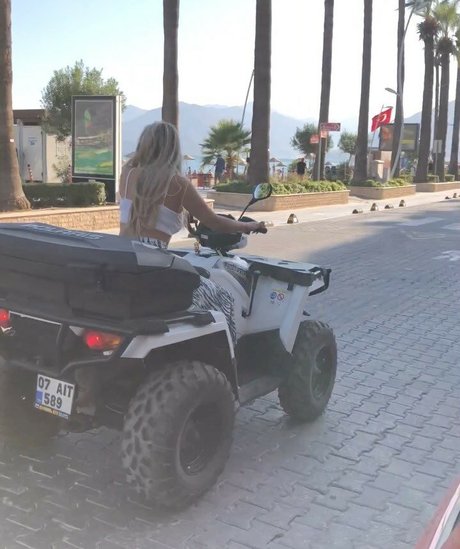 Oksana Mishyna pornographic actress pictures