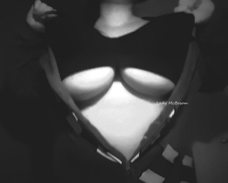 Lady McBosom adult star pictures