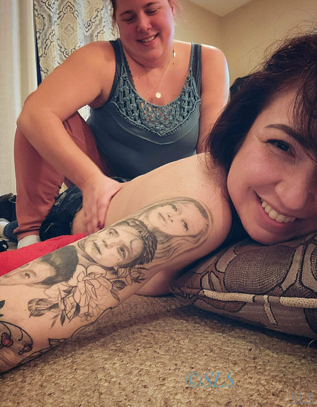 rckyshow pornstar high quality pic