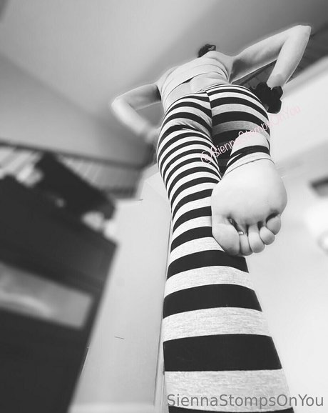 siennastompsonyou star perfect photo