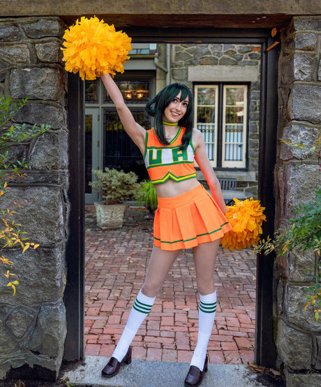 evvils model pornographic images