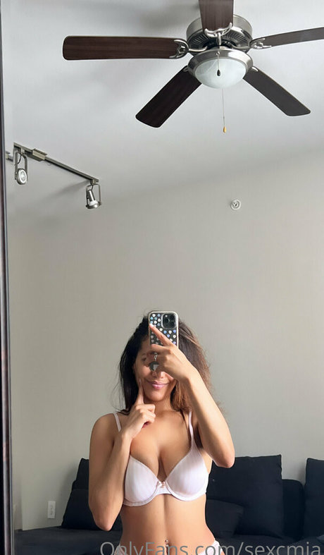 sexcmia pornstar sex gallery